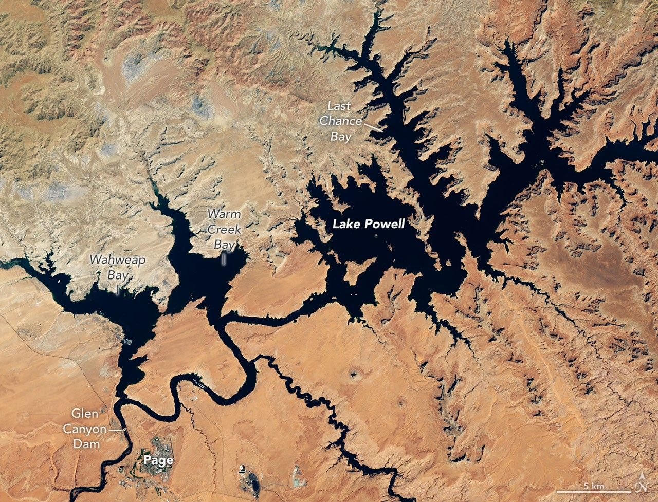 Lake Powell טיפות לרמות שיא - נמוך
